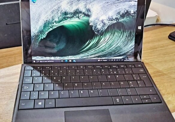 Tablette Microsoft Surface 3 Mem...